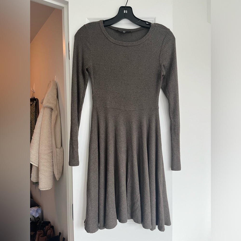 Fit and Fair Olive Green Ribbed Knit Long Sleeve Skater Dress
